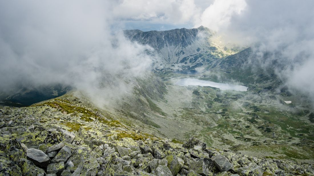 Below summit of Peleaga. Looking back to Bucura lake.