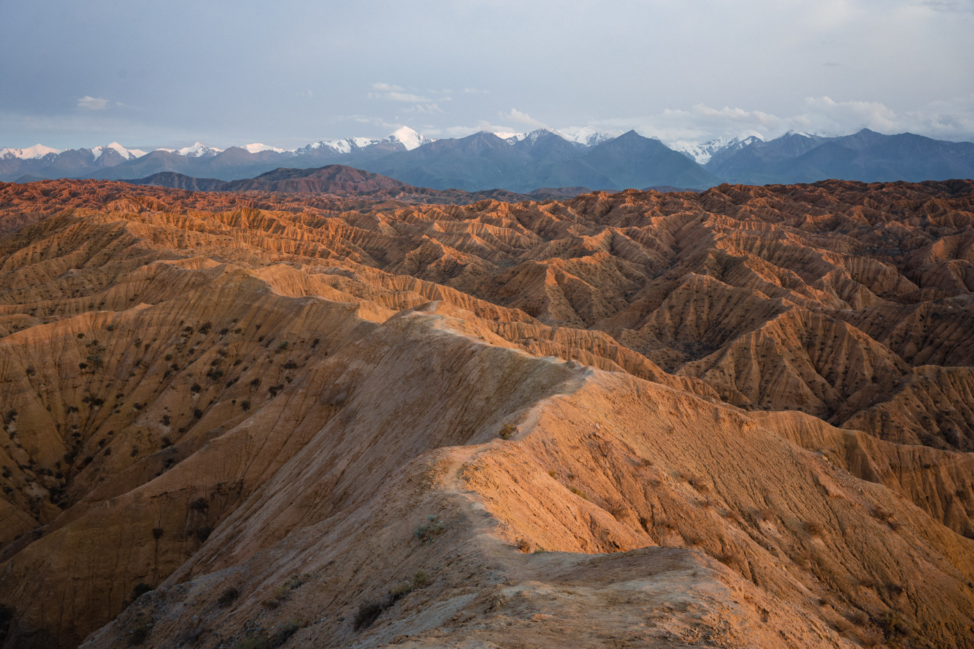 Kyrgyzstánem křížem krážem