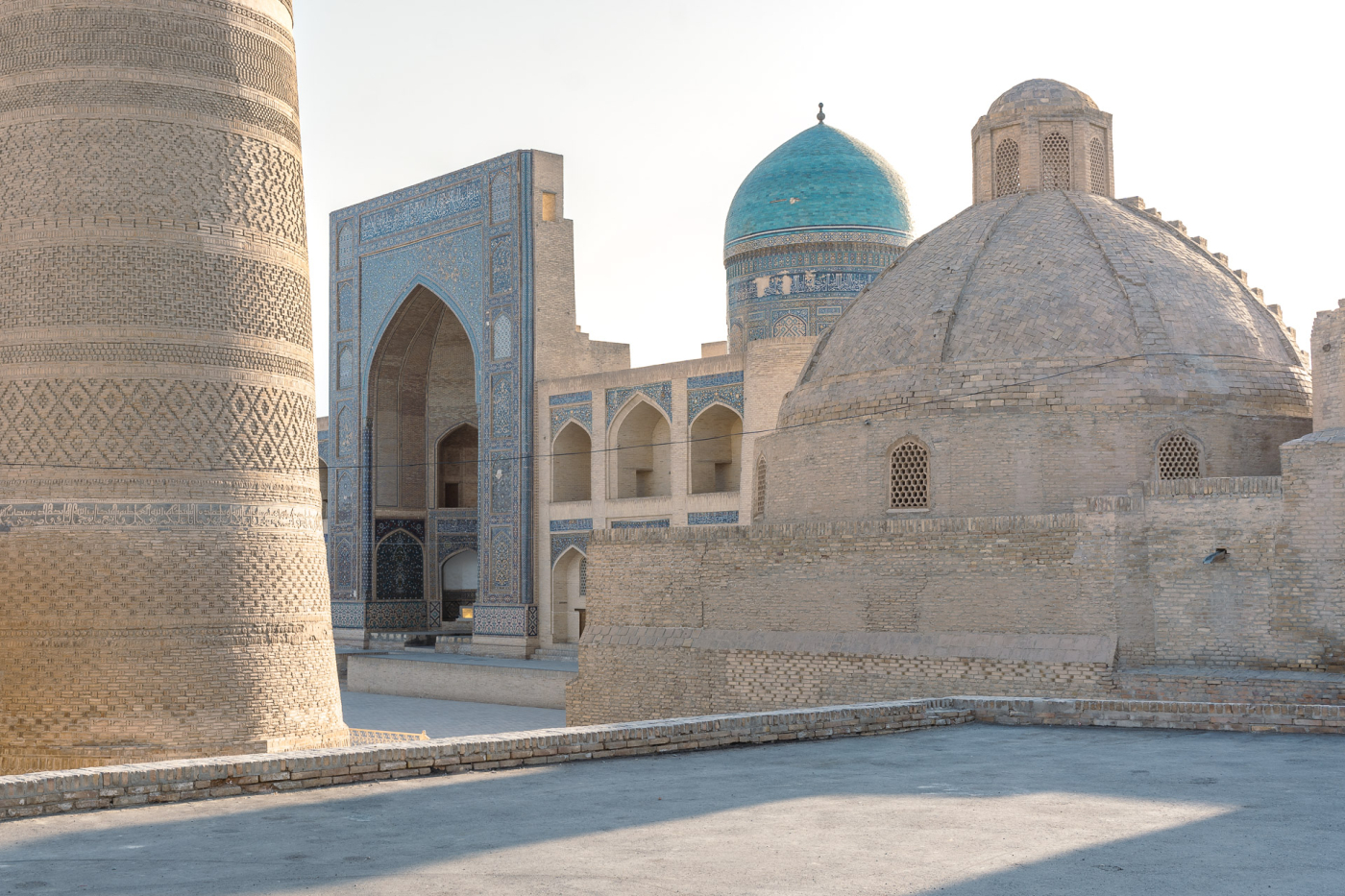 Through ancient Cities of the Silk Road