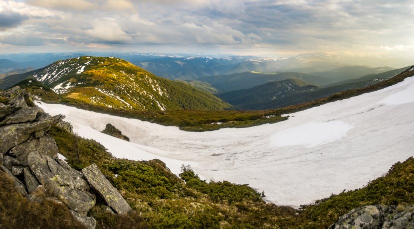 Border mountains