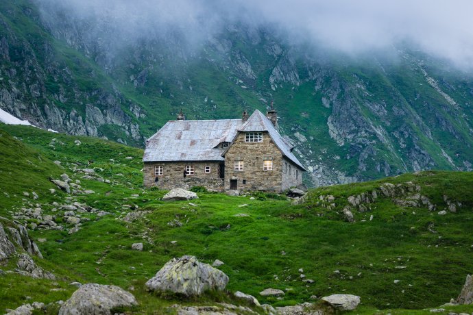 Podragu hut