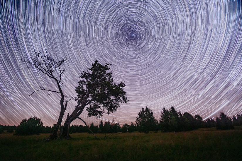 Under the Hadí Hill