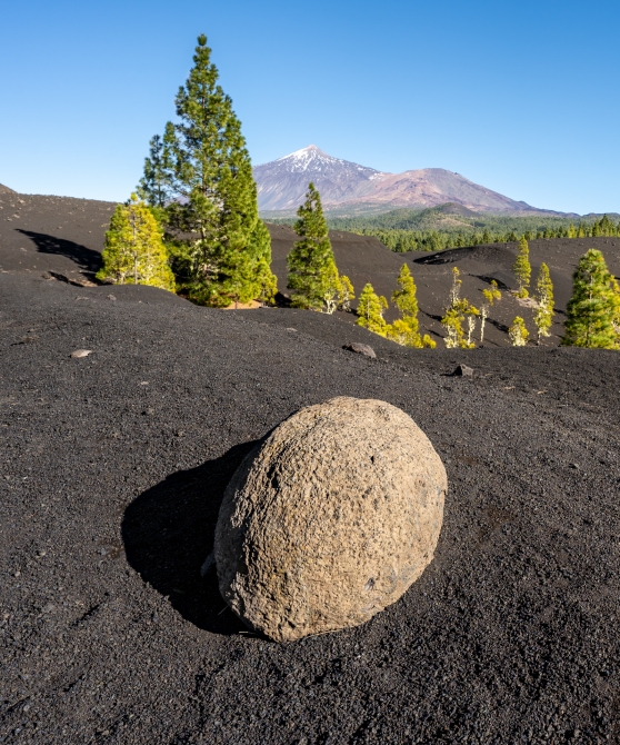 Boulder in Arenas Negras