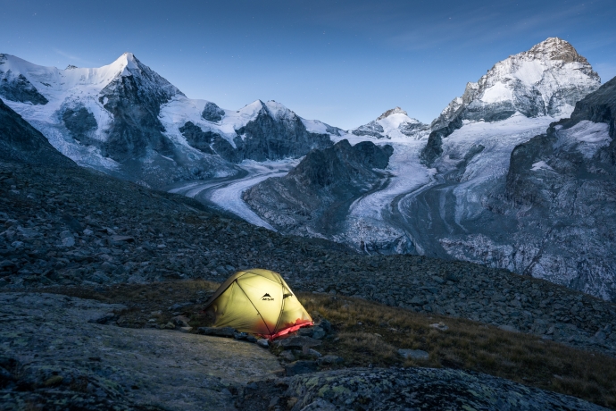 Bivouac beneath the glaciers