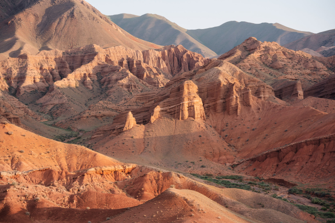 Jagged canyons of Konorchek