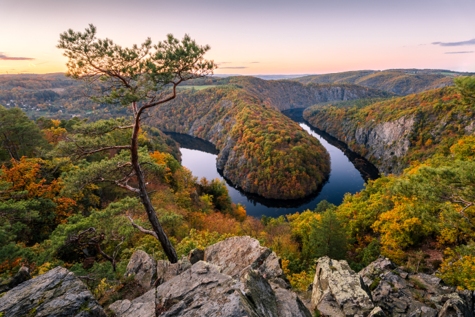 Máj after sunset